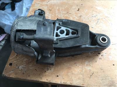 CITROËN XANTIA X1 Motor Tartó Bak (Fém) (28534)