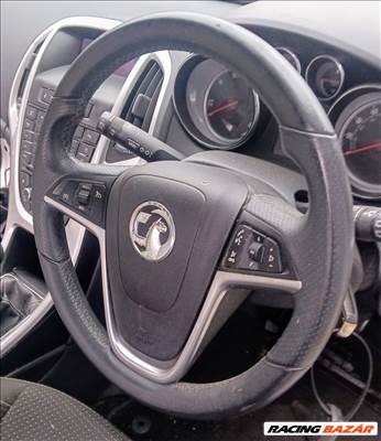 Opel.Astra J, Meriva B ujjpihentetős bőr kormány 