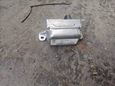 VW TOURAN 1T1, 1T2 Gyorsulás Jeladó (10206) 1K0907655B