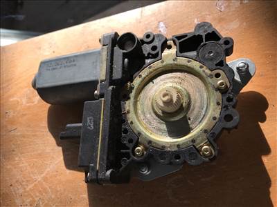 CITROËN C8 EA_, EB_ Bal hátsó Ablakemelő Motor (19853) 32262604