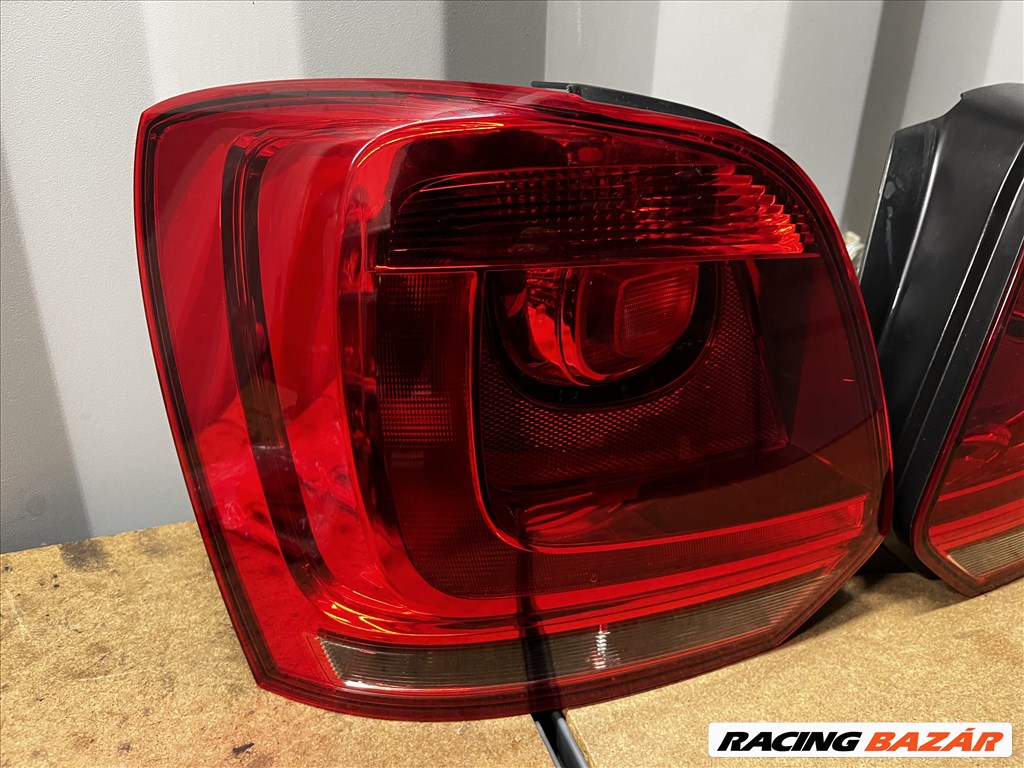 Volkswagen Polo V 6R bal hàtsó làmpa 2. kép