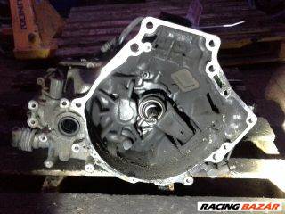 Mazda 626 (GE) Váltó (Mechanikus) *25987*