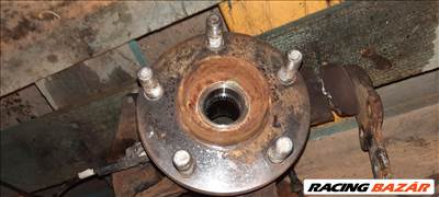 Ford Focus Mk2 kerékagy jobb bal 