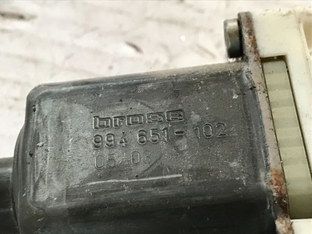 PEUGEOT 407 SW 6E_ Bal hátsó Ablakemelő Motor (23708) 994651-102 3. kép