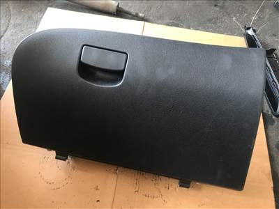 SUBARU IMPREZA Ferdehátú GR, GH, G3 Kesztyűtartó (29181) 66123FG010