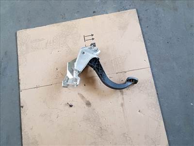 OPEL CORSA C F08, F68 Kuplung Pedál (31735) GM/9156593