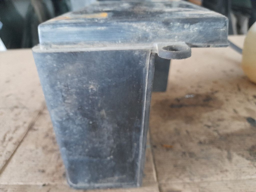 DAEWOO TICO KLY3 Akkumulátor Tartó (47942) 3. kép