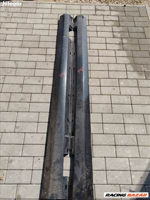 Mercedes C-osztály W204 küszöb  a2046900340 a2046900440