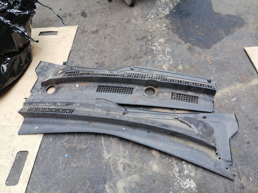 HONDA STREAM RN Levélrács (09559) 1. kép