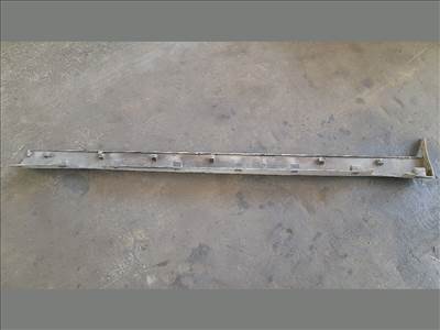 NISSAN PRIMERA P11 Küszöb Burkolat (47824) NISSAN/768539F5