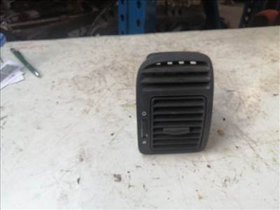 HONDA STREAM RN Bal Szellőző (09478)