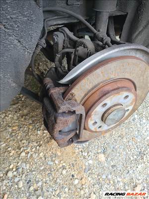 Audi A4 (B9 - 8W) Eladó audi a4 b9 jobb hátsó féknyereg