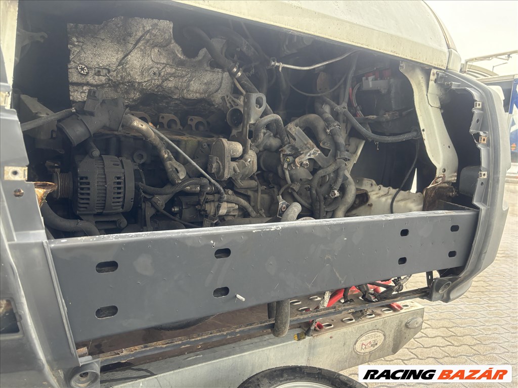 Citroën Jumper II 2,2 HDI Puma motoros bontott alkatrészei 4HU 4HV motorkód EU4 EU5 4. kép