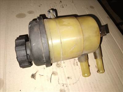 KIA CERATO LD Szervóolaj Tartály (13799)