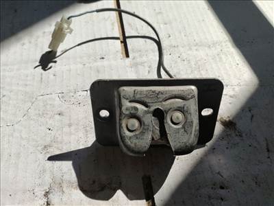 MAZDA 626 V Station Wagon GW Csomagtérajtó Zárszerkezet (32579)