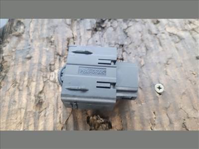 SEAT IBIZA IV 6J5 Fényszórómagasság Állító Kapcsoló (49893) 6J0919094