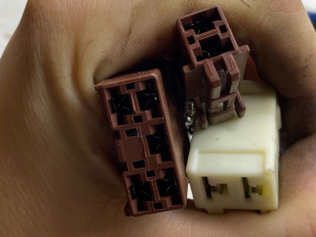 SUZUKI SWIFT II Gyújtáskapcsoló 5. kép