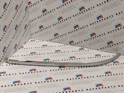 BMW E39 bal első bajuszléc bajusz léc - sérült