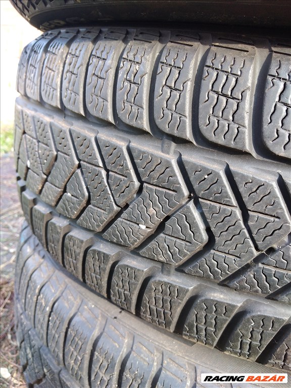  215/55R18" Pirelli Sottozero3 téli gumi garnitúra eladó.  8. kép