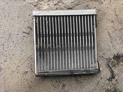 TOYOTA AVENSIS VERSO _CLM2_, _ACM2_ Klímahűtő Radiátor (05152)