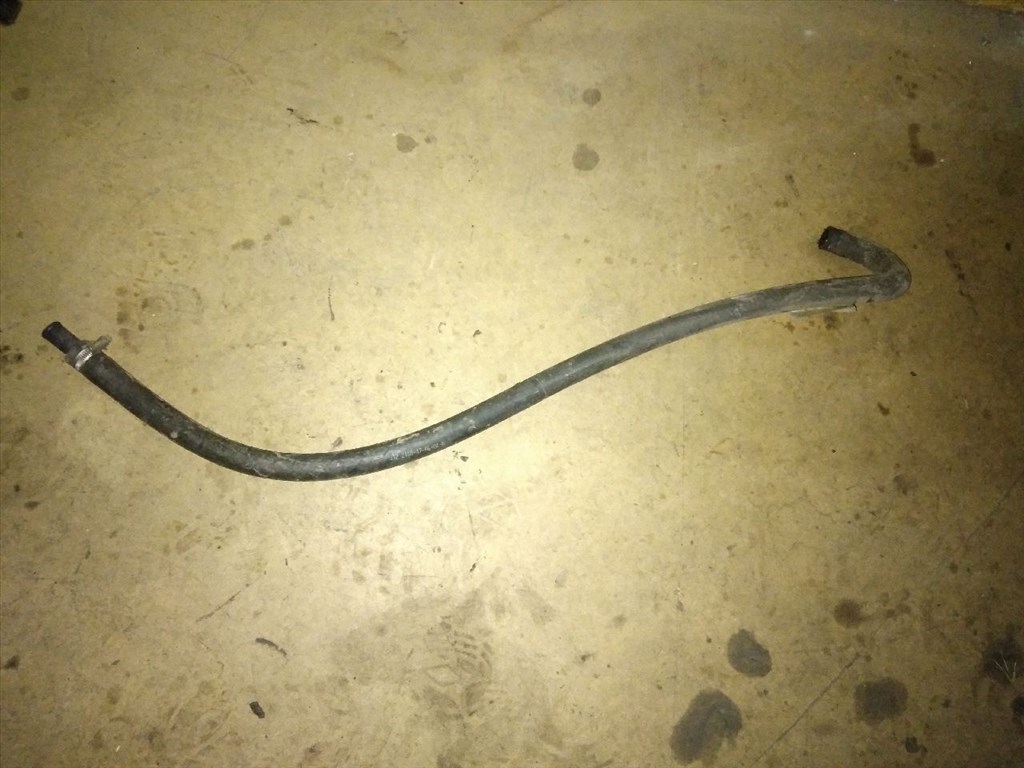 KIA CERATO LD Vízcső (13800) 1. kép