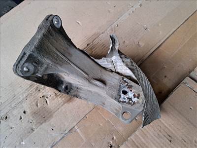 VW POLO CLASSIC 6KV2 Motor Tartó Bak (Fém) (35844) 6K0 199 456, AKL