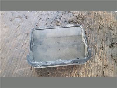 SEAT IBIZA IV 6J5 Csomagtér Szellőző Bal (49785) SEAT/5P0819465