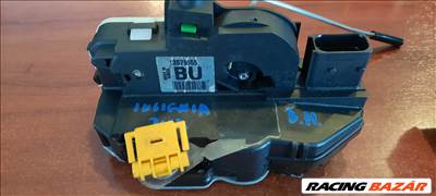 Opel Insignia A facelift bal hátsó ajtózár 