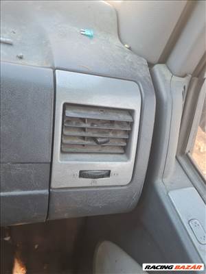 Mercedes Vito 638 szürke jobb szellőző , bal szellőző