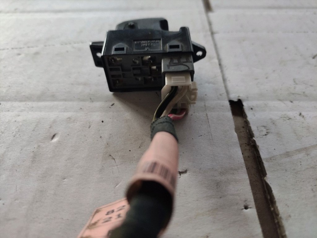 SSANGYONG RODIUS  Ablakemelő Kapcsoló (Pozíciófüggetlen) (30696) 621W05450 4. kép