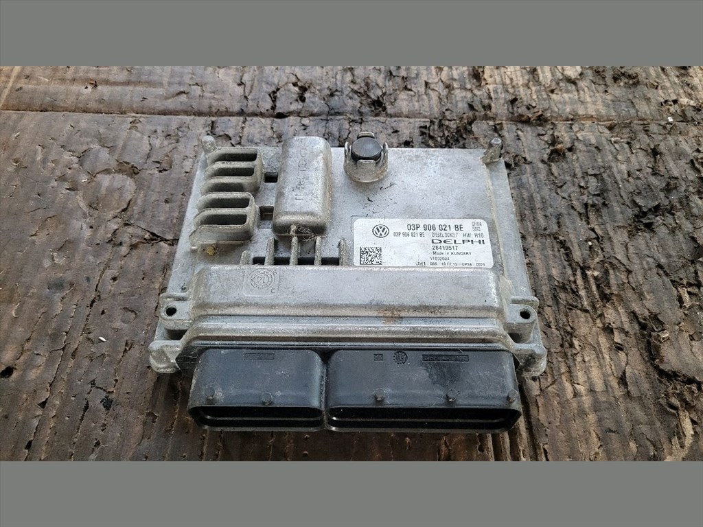 SEAT IBIZA IV 6J5 Motorvezérlő (49787) DELPHI/03P906021BE, CFWA 2. kép