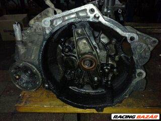 Volkswagen Passat B3 1.6 TD Váltó (Mechanikus) *65633*