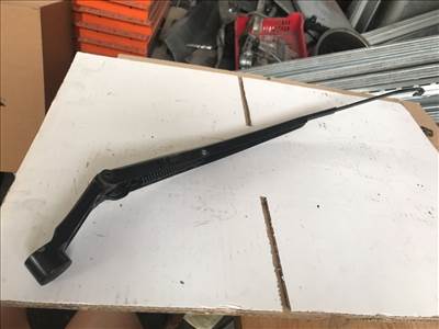 TOYOTA YARIS SCP9_, NSP9_, KSP9_, NCP9_, ZSP9_ Jobb első Ablaktörlő Kar (29319)