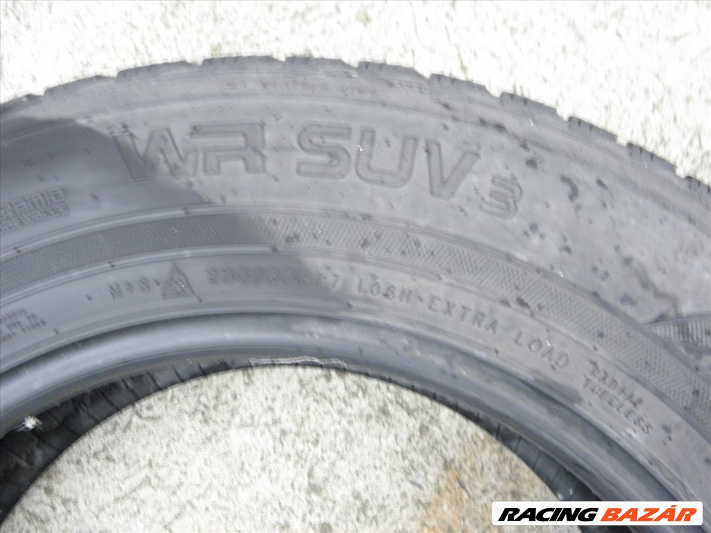 235/65R17 2db Nokian téligumi 4. kép