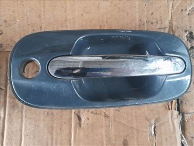 HYUNDAI TRAJET FO Jobb első Külső Kilincsfészek (45745)