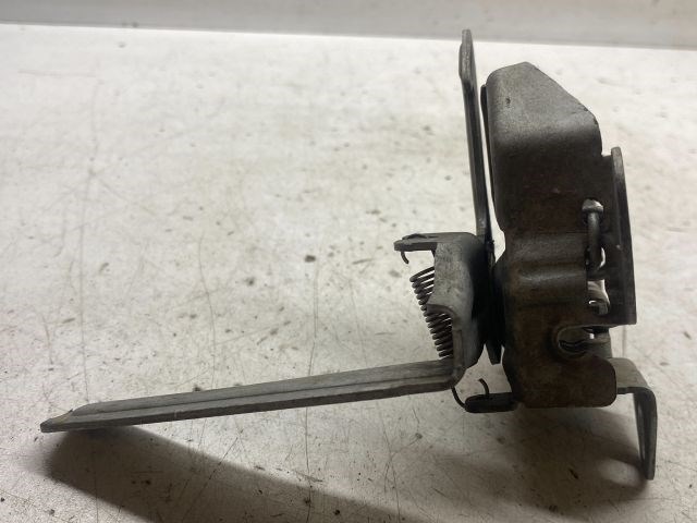 SUZUKI SWIFT II Csomagtérajtó Zárszerkezet 4. kép