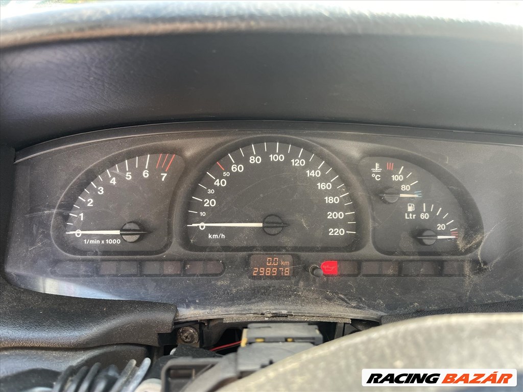OPEL VECTRA B (36_) 1.8 i 16V 1995-2000 115LE/85KW X18XE bontott alkatrészek eladók! 7. kép