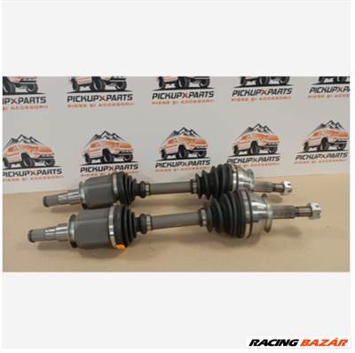 Nissan Navara (D40) bal első féltengely , jobb első féltengely 