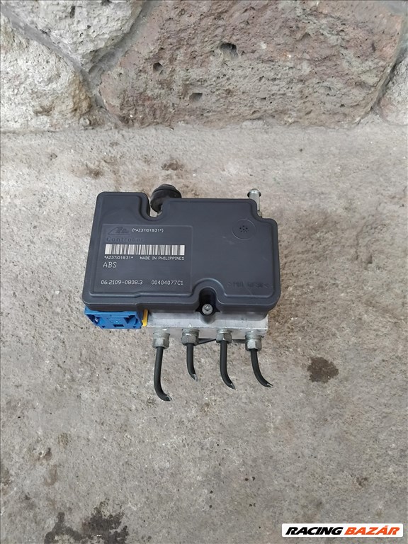 Suzuki Ignis II 1.3 Abs kocka 4wd 2461 86g34wd 4. kép