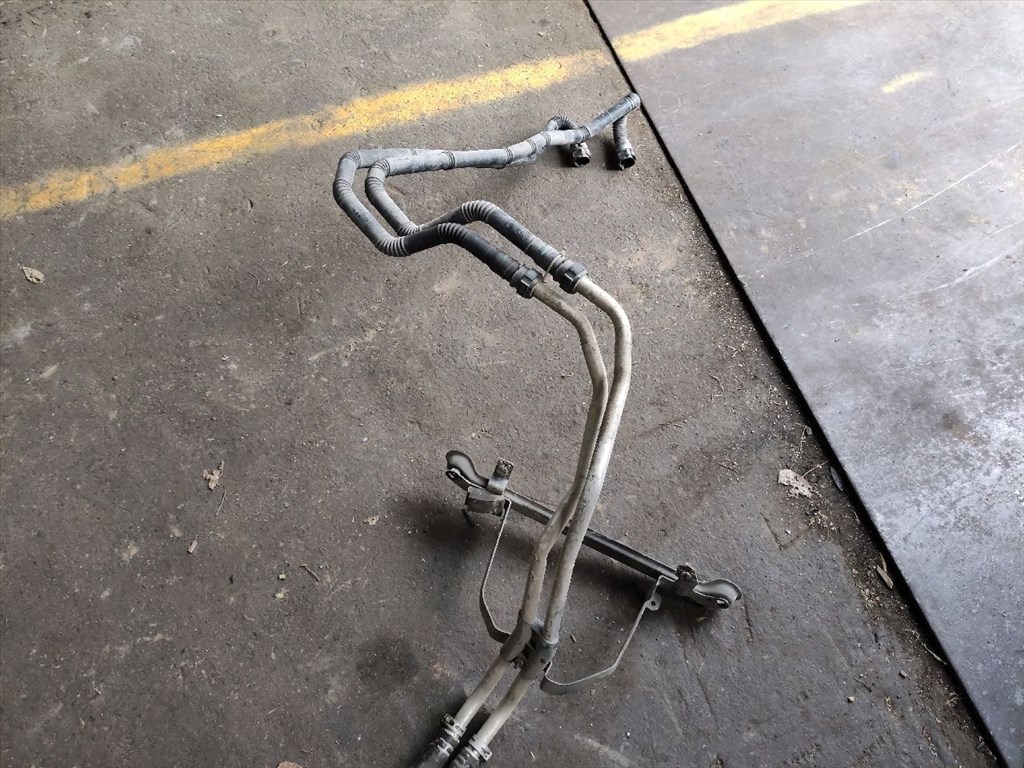 RENAULT ESPACE IV JK0/1_ Vízcső (33169) 1930602H 2. kép