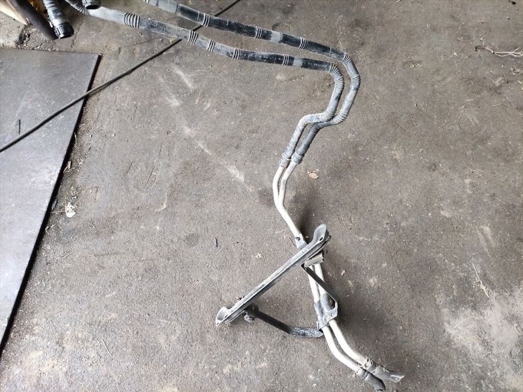 RENAULT ESPACE IV JK0/1_ Vízcső (33169) 1930602H 4. kép