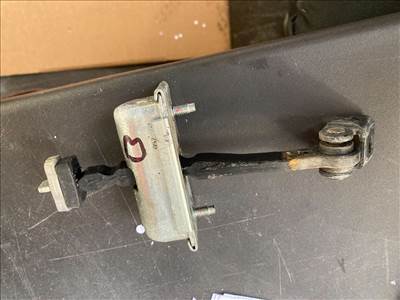 OPEL CORSA D  Bal első Ajtóhatároló (11437)