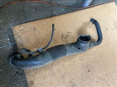 OPEL CORSA D  Légbeömlő Cső (11602)