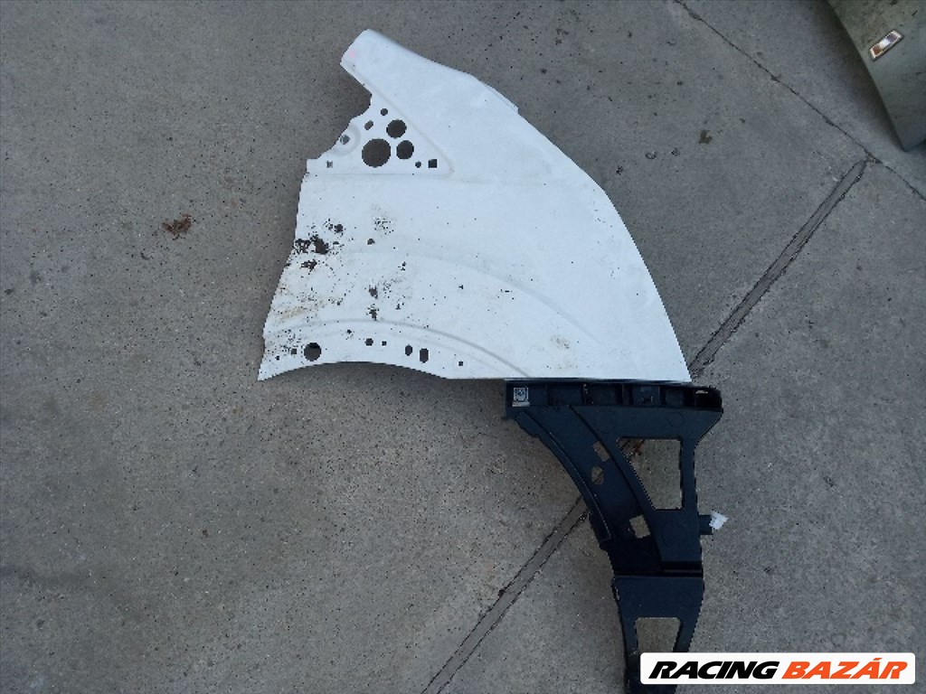 Ford Transit 2014- jobb első sárvédő 4. kép