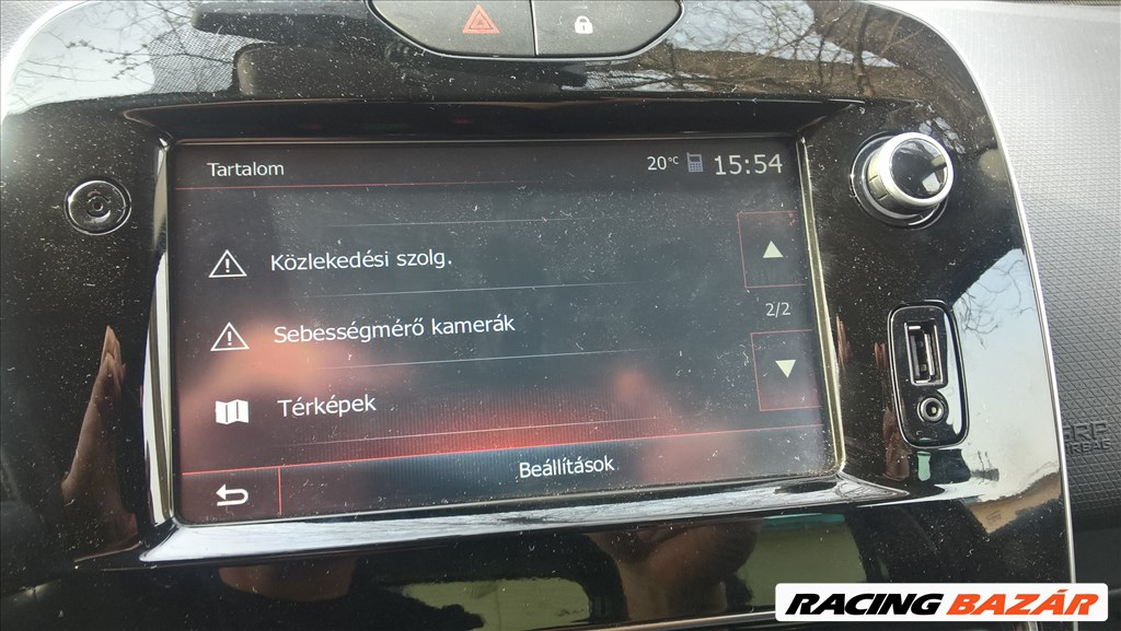 Renault és Dacia MediaNAv navigációk frissítése, magyarosítása, újraprogramozása, szervize. 2. kép