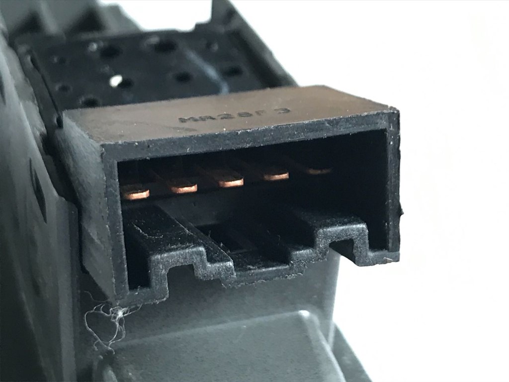 SUZUKI ALTO I SS80 Jobb első Ablakemelő Kapcsoló (29642) 4. kép