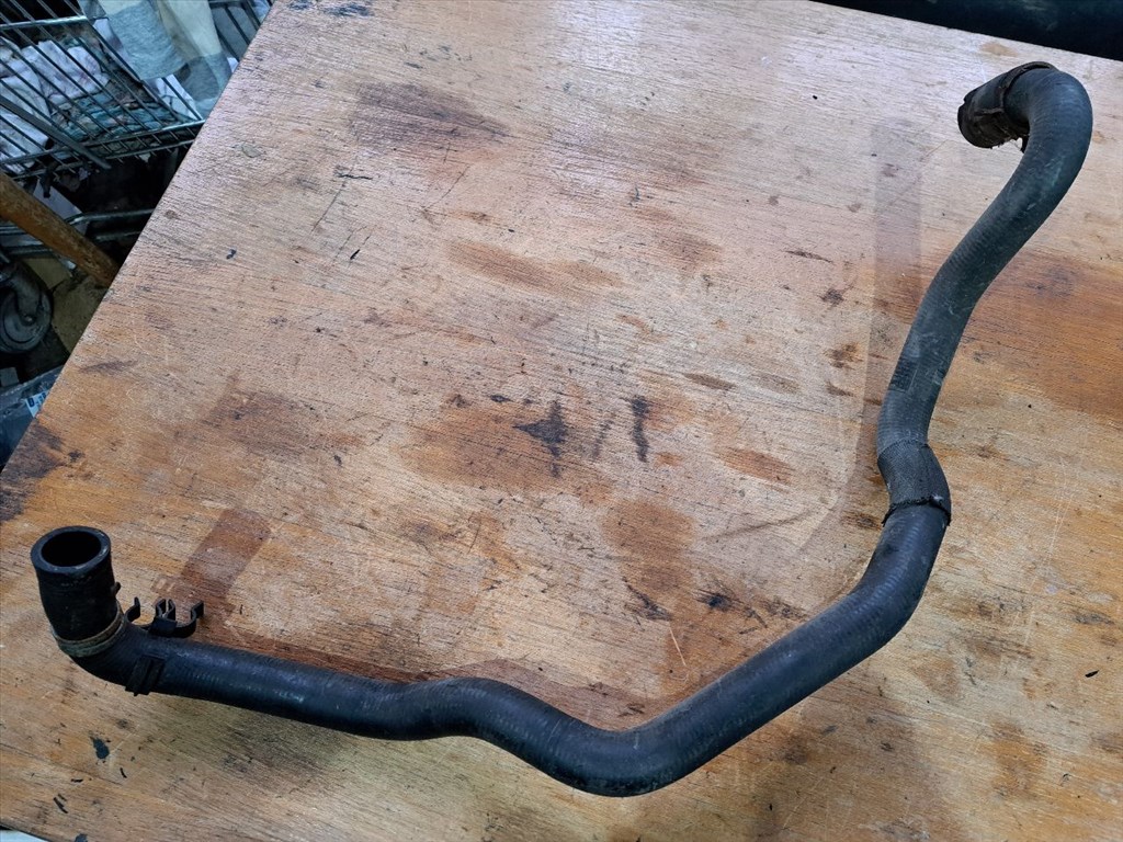 FORD C-MAX II  Vízcső (34811) 8V618286 KD PHX 134338, DV6DTED(T3DA/B) 2. kép