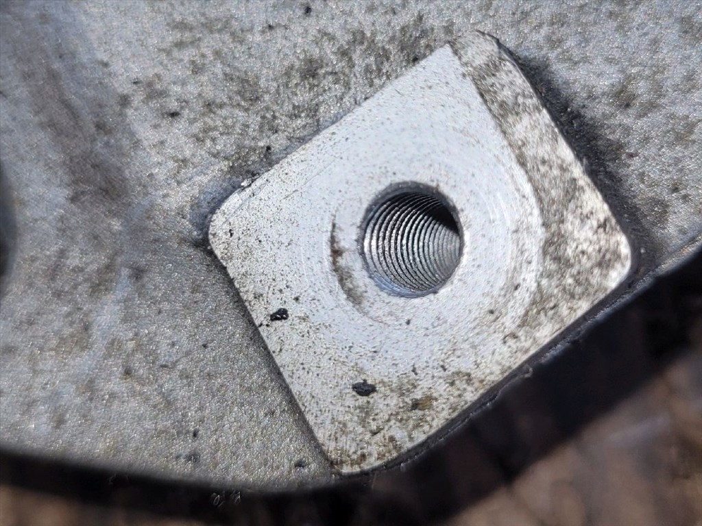 VW JETTA III 1K2 Klímakompresszor Tartó Bak (49901) VOLKSWAGEN/06F903143F 6. kép