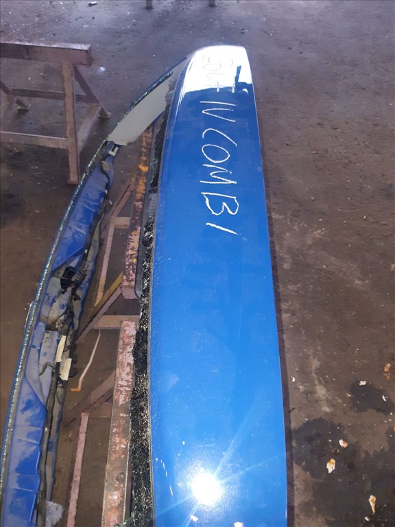 Volkswagen Golf IV Csomagtér Ajtó 3. kép