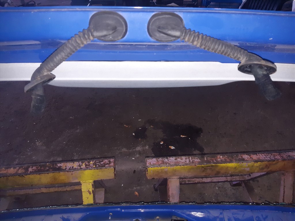 Volkswagen Golf IV Csomagtér Ajtó 7. kép